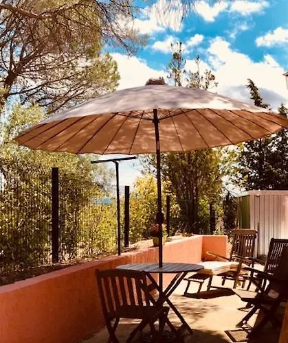 Moderne Mini Maison - Quartier Residentiel Calme 아파트